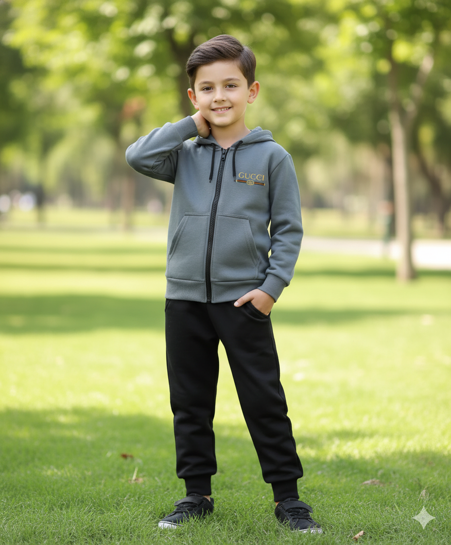 Kids Fleece Guc-ci Zipper Hoodie & Trouser Set (1–10 Years)Kids Fleece Guc-ci Zipper Hoodie & Trouser Set (1–10 Years)