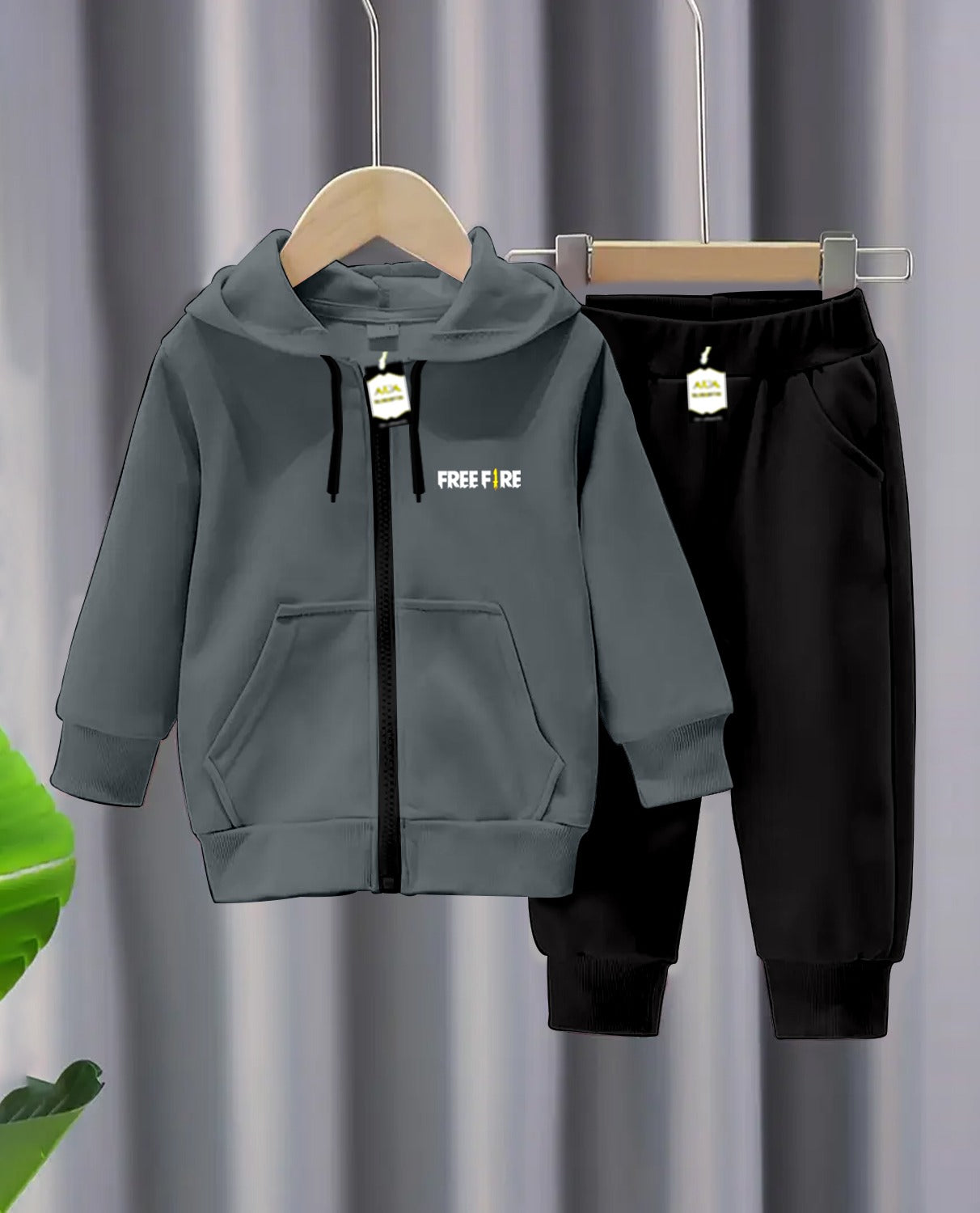 Kids Fleece Free-Fire Zipper Hoodie & Trouser Set (1–10 Years)