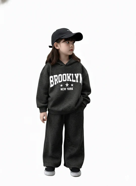 Brooklyn Winter Co-Ord Set – Crewneck Sweatshirt & Cargo Jogger Pants Casual Streetwear Outfit